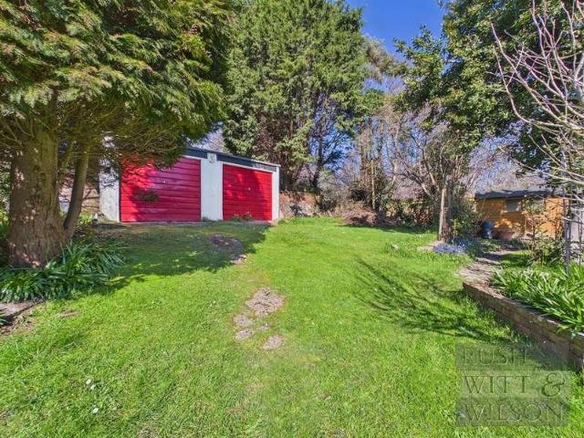 3 bed flat for sale