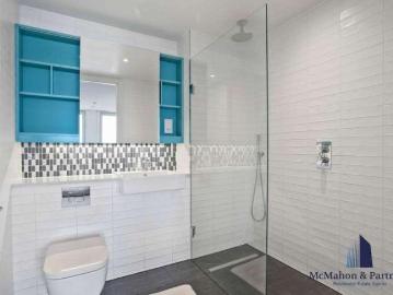 3 bed flat for sale