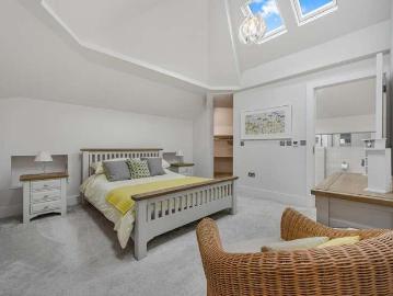 3 bed flat for sale