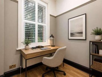 3 bed flat for sale