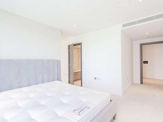 3 bed flat for sale