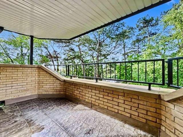 3 bed flat for sale