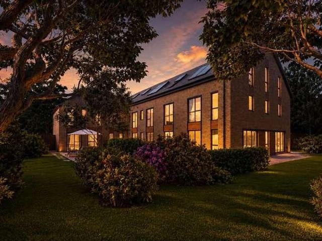 3 bed flat for sale