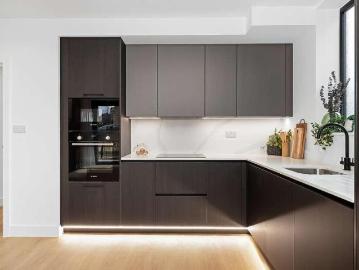 3 bed flat for sale
