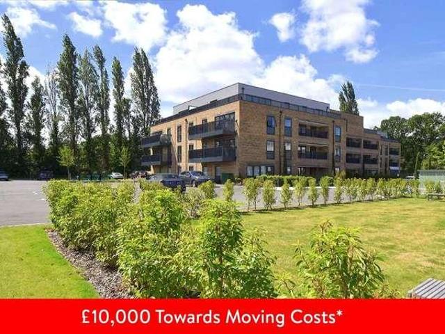 3 bed flat for sale
