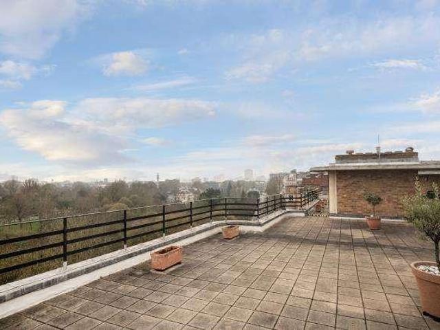 3 bed flat for sale