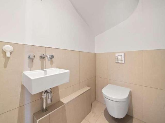 3 bed flat for sale