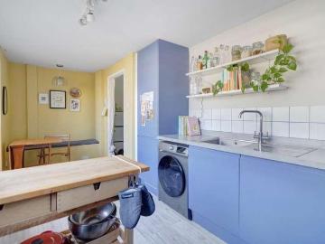 3 bed flat for sale