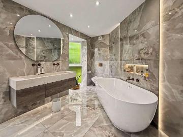 3 bed flat for sale