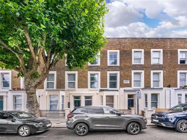 3 bed flat for sale