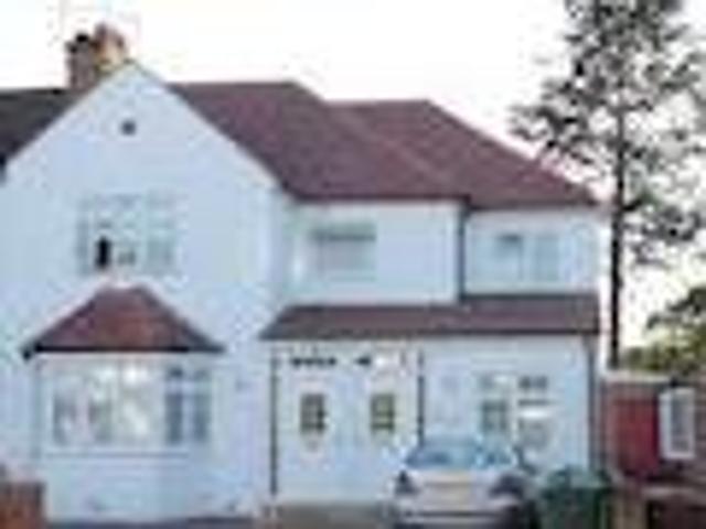 3 Bed Flat in Harrow