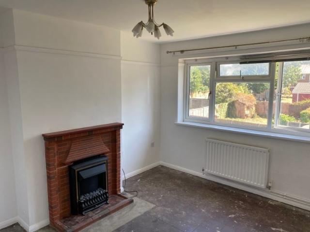 3 Bed Flat, Roman Road, LU4