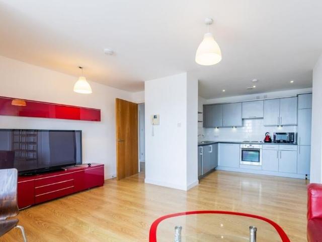 3 Bed Flat, Sauchiehall Street, G2