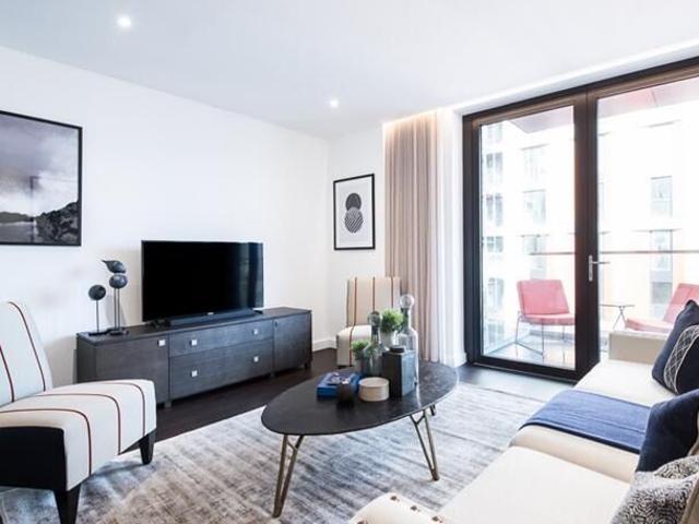3 Bed Flat, Thornes House, SW11