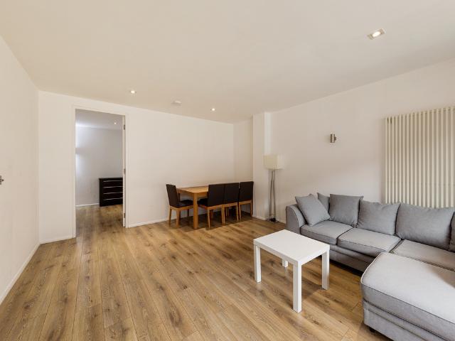 3 bed Flat To Let