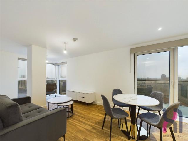 3 bed flat to let in Manchester