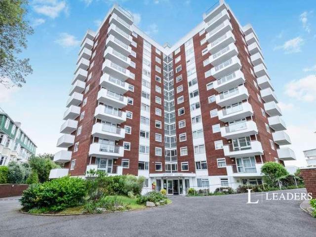 3 bed flat to rent