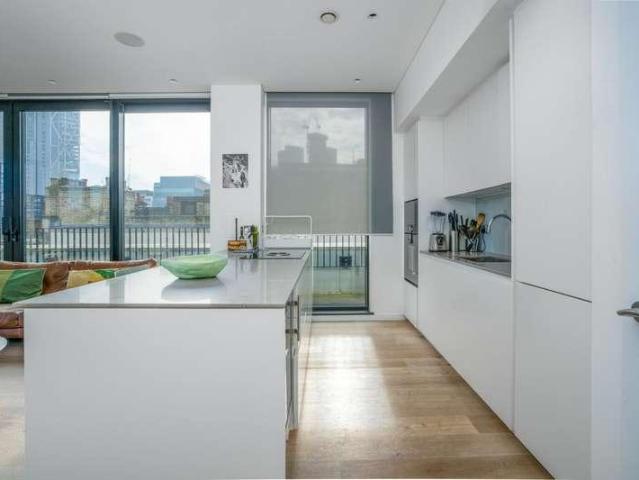 3 bed flat to rent
