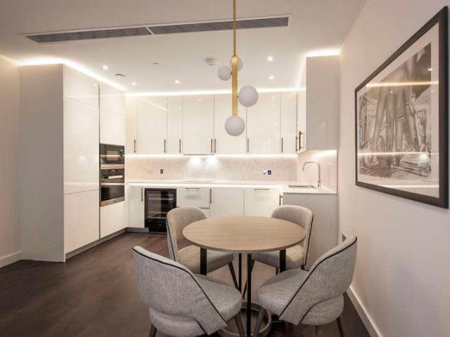 3 bed flat to rent