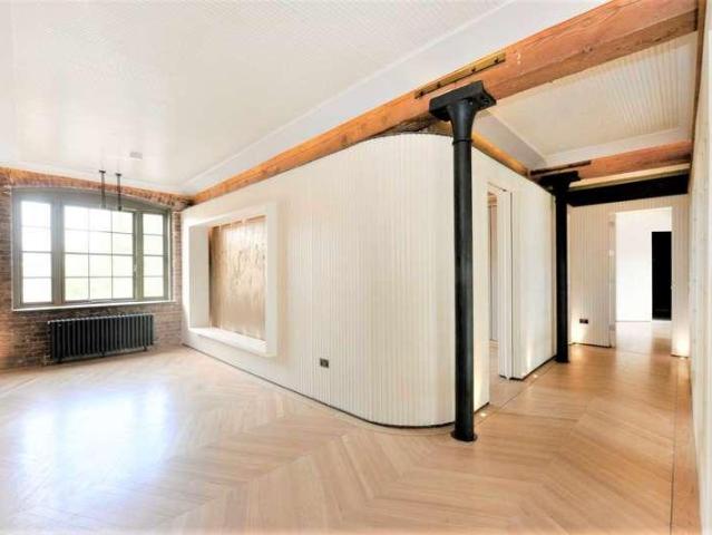 3 bed flat to rent