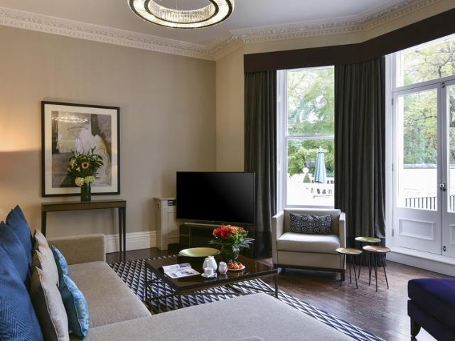 3 bed apartment to rent Stanhope Gardens, South Kensington SW7