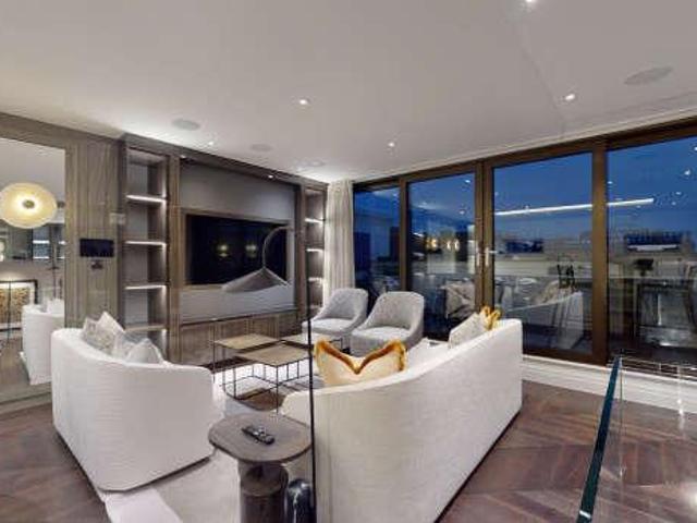 3 bed flat to rent