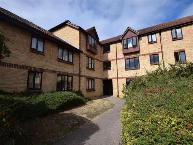 3 bed flat to rent