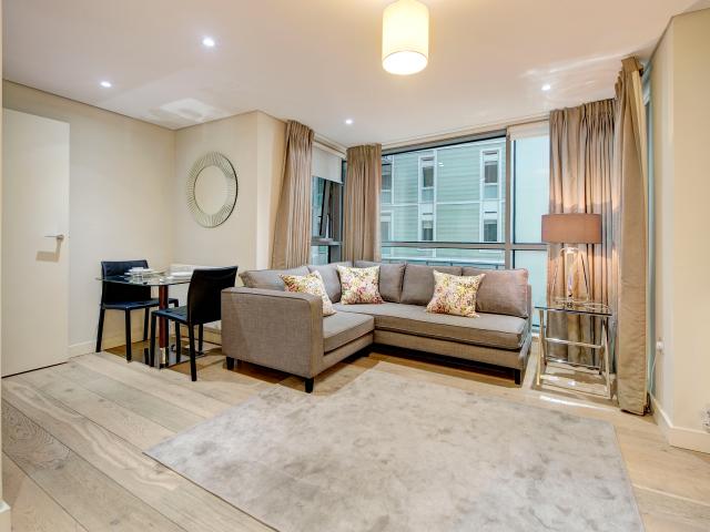 3 bed flat to rent