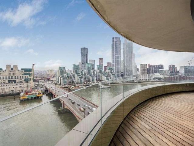 3 bed flat to rent
