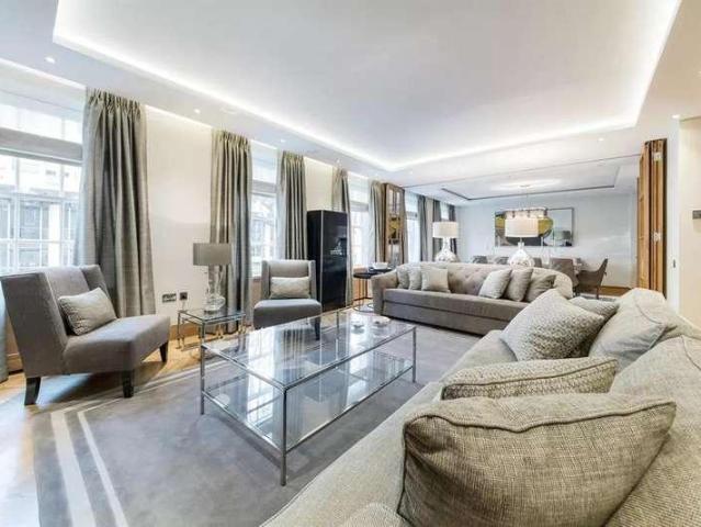 3 bed flat to rent
