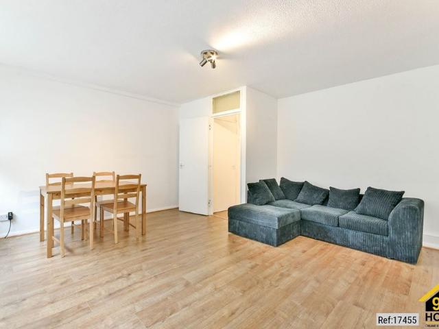 3 bed Ground Maisonette in Eldridge Court, Rouel Road, London, SE16 3SN