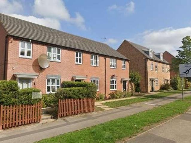 3 bed house to rent