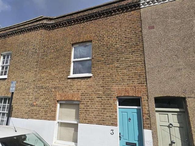 3 bed house to rent
