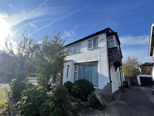 3 bed house to rent