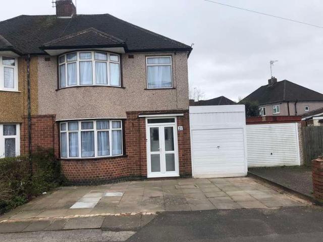 3 bed house to rent