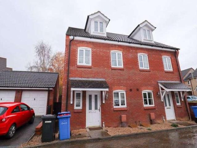 3 bed house to rent