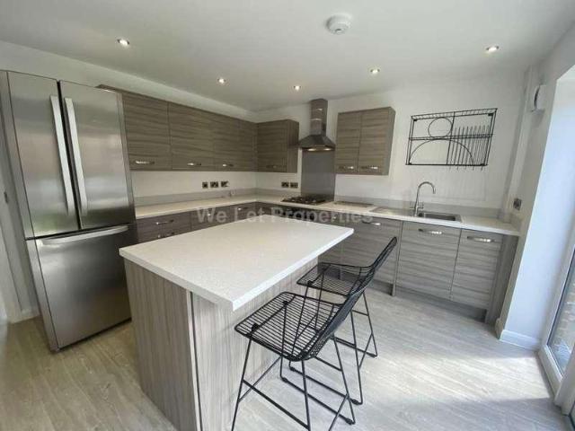 3 bed house to rent