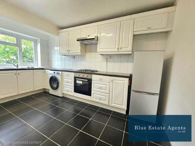 3 bed house to rent