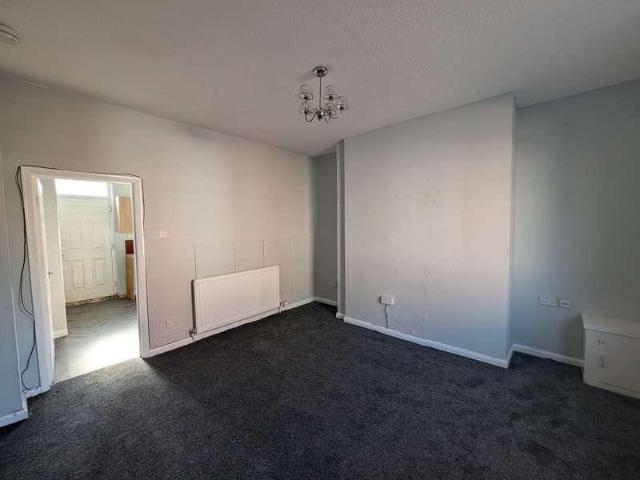 3 bed house to rent