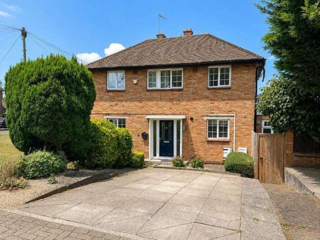 3 bed house to rent