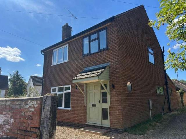 3 bed house to rent