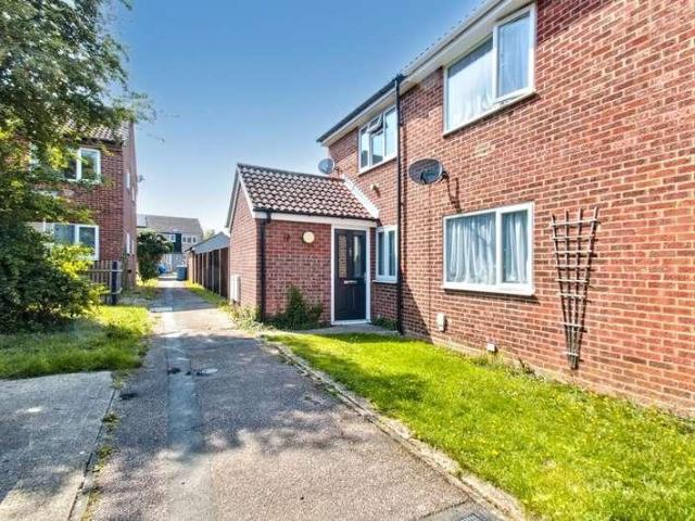 3 bed house to rent