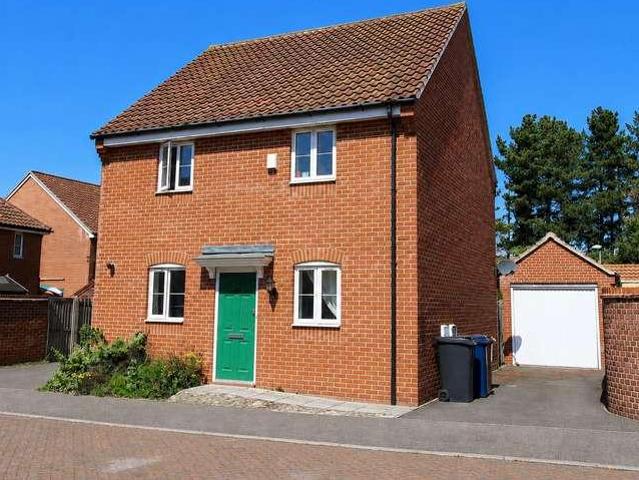 3 bed house to rent