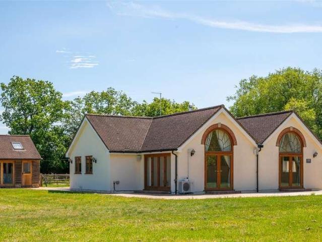 3 bed house to rent
