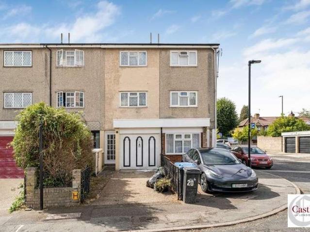 3 bed house to rent