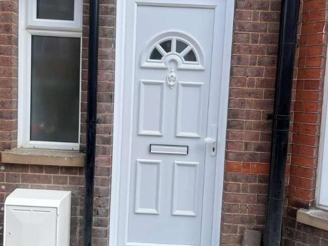 3 bed house to rent