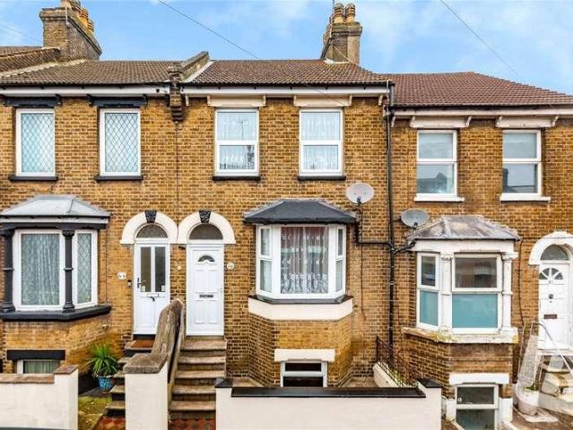 3 bed house to rent