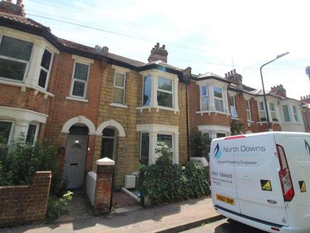 3 bed house to rent
