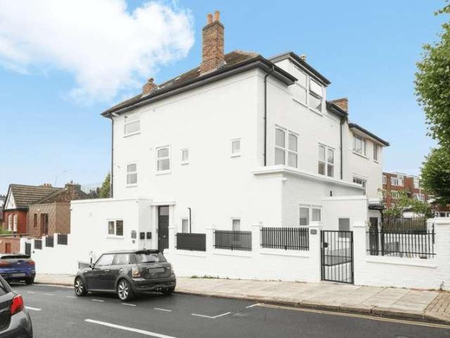 3 bed house to rent