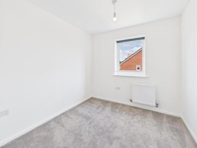 3 BED House To rent